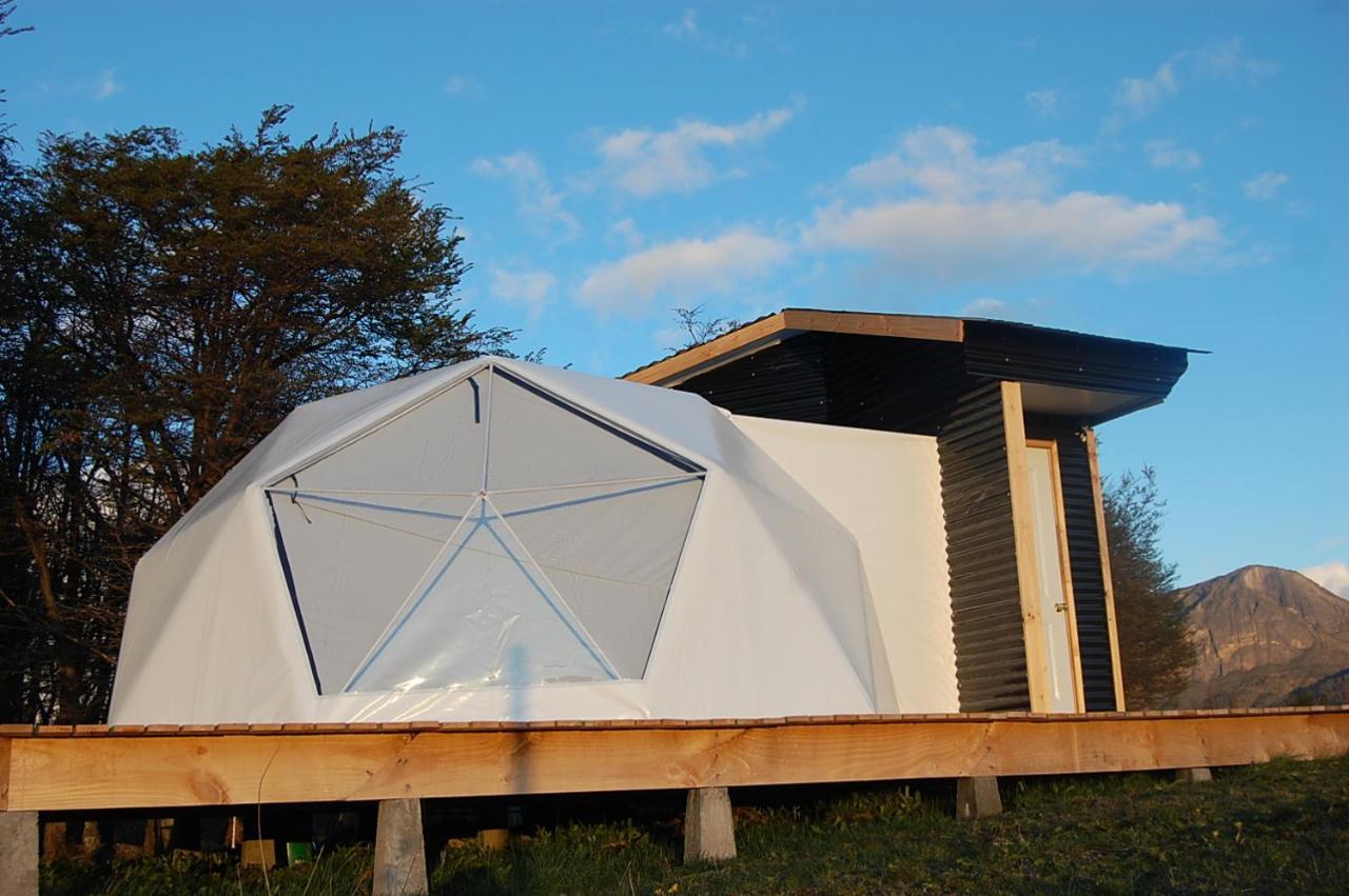 Glamping Patagonia Nativa Rural Hotel Coyhaique Exterior photo