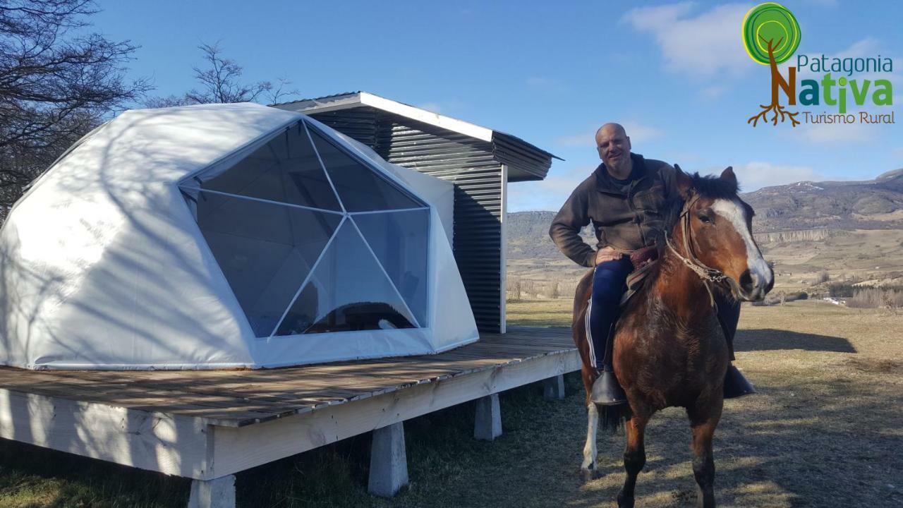 Glamping Patagonia Nativa Rural Hotel Coyhaique Exterior photo